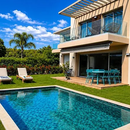 Villa Contemporary Luxury In 3 Bedrooms 6 Guests Pool & Parki Antibes